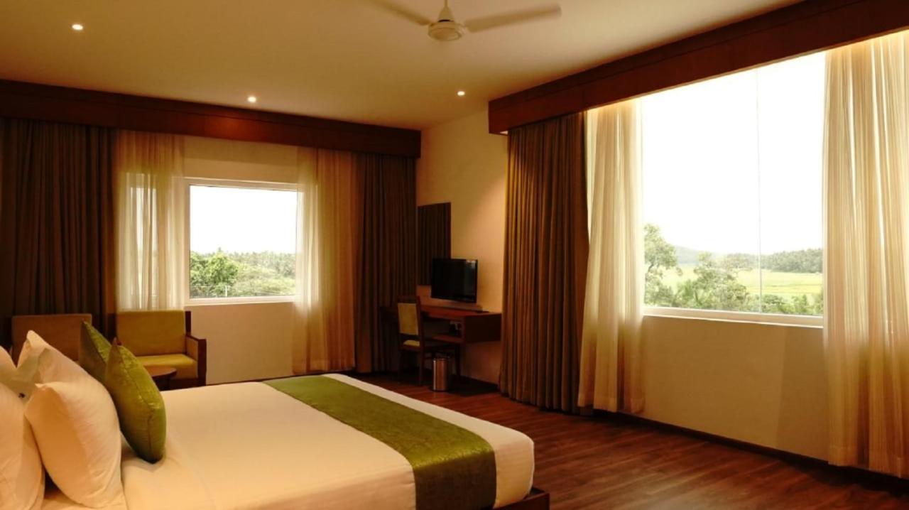 Dass Regency Thrissur エクステリア 写真